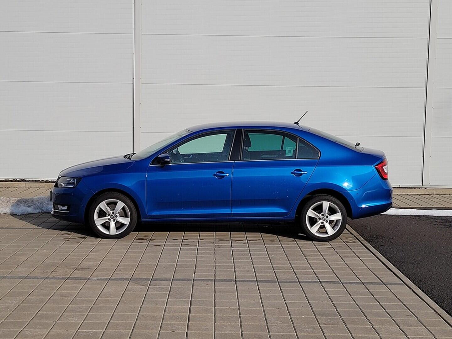 O619V07232_25.webp_RAPID Style 1.0 TSI 81 kW manuál, DPH