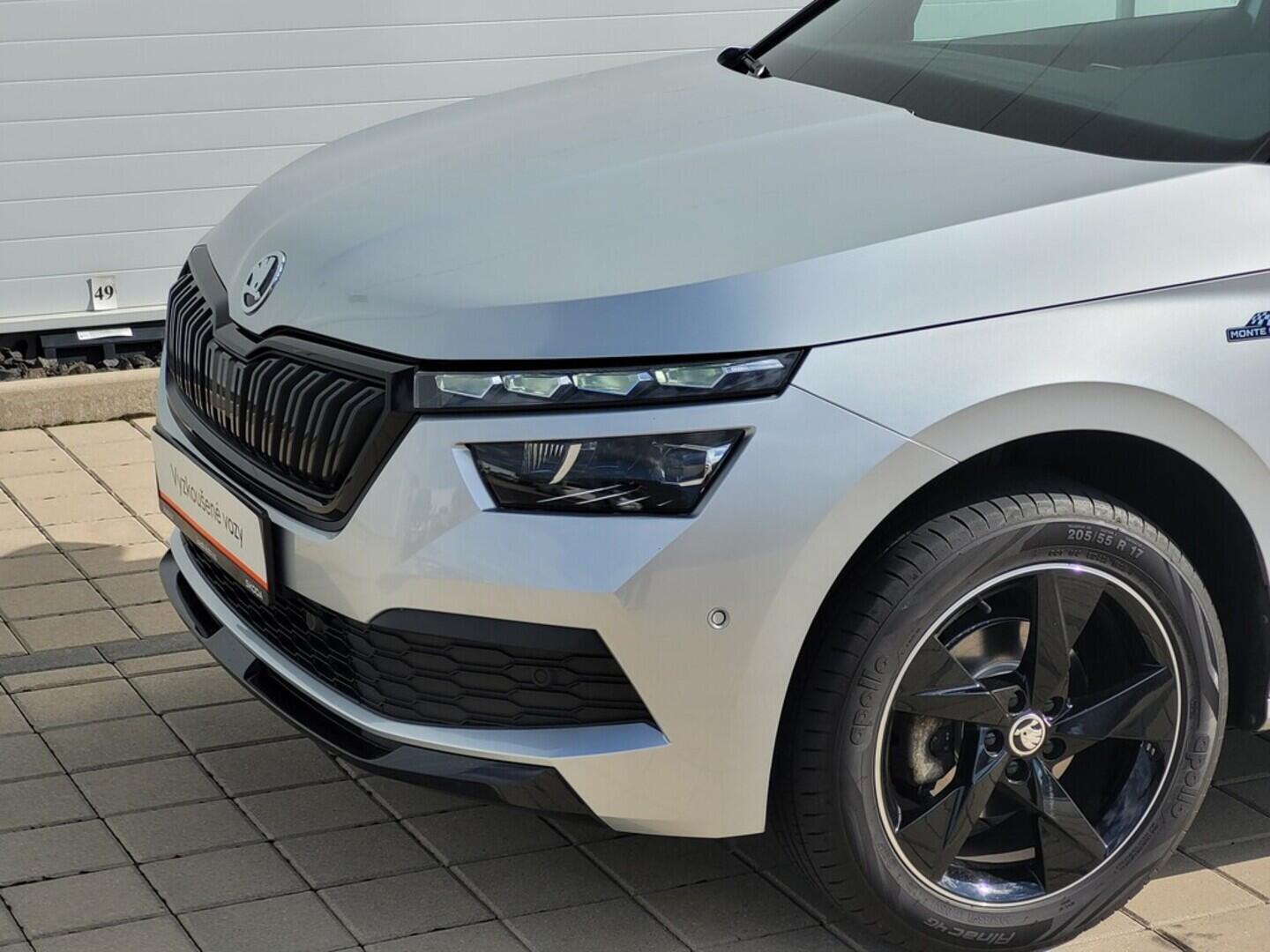 O619V07240_35.webp_KAMIQ Monte Carlo 1.0 TSI 81 kW manuál