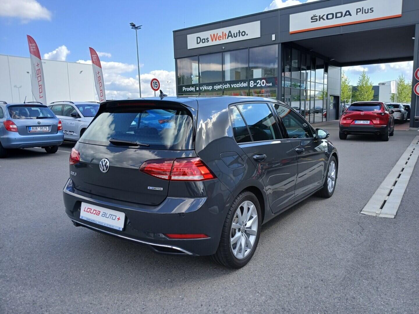O619V07246_11.webp_GOLF Comfortline 1.5 TSI 96 kW manuál