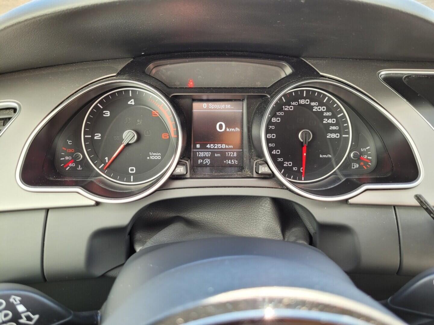 O619V07252_19.webp_A5 SPORTBACK S-line Quattro 2.0 TDI 130 kW automat, DPH