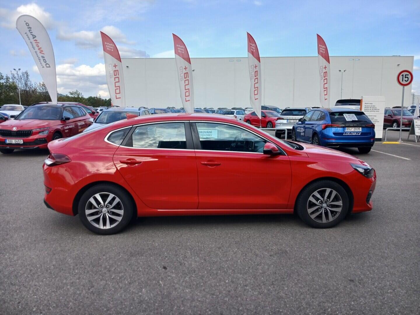 O619V07257_12.webp_I30 FASTBACK Comfort 1.4 T-GDI 103 kW manuál, DPH