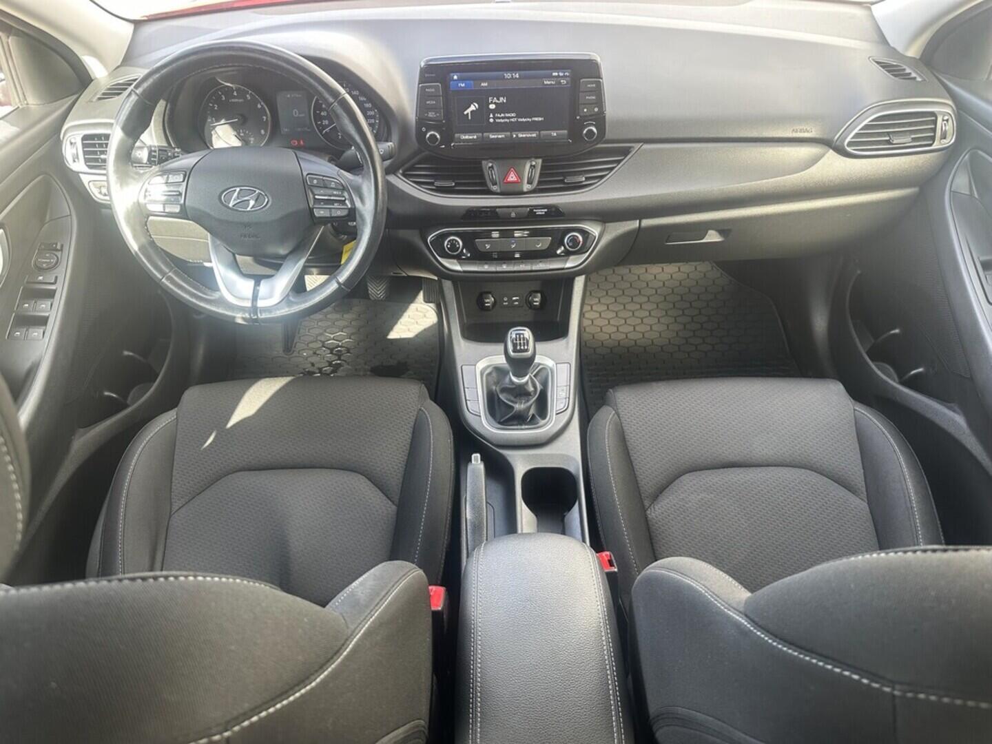 O619V07257_18.webp_I30 FASTBACK Comfort 1.4 T-GDI 103 kW manuál, DPH