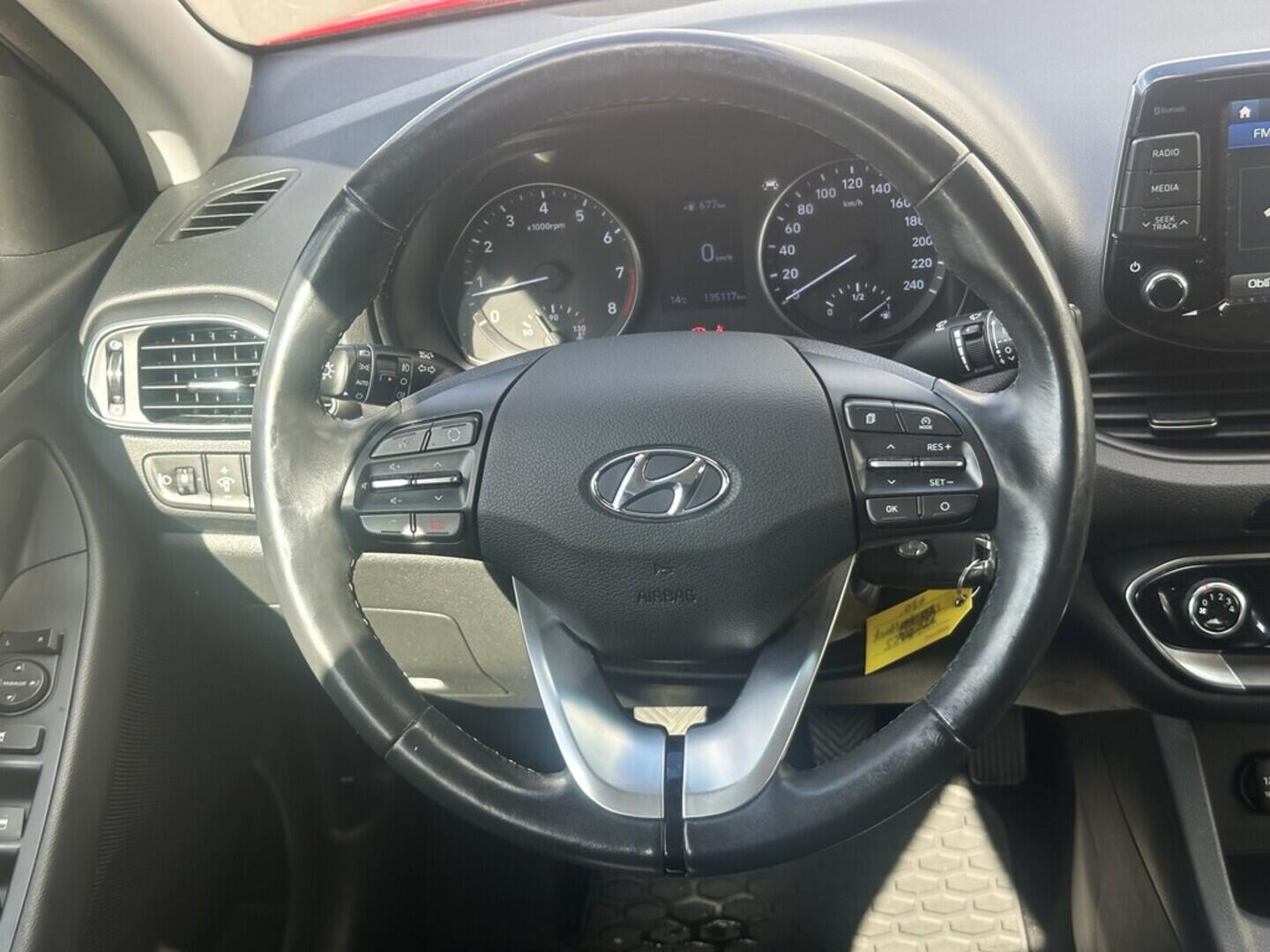 O619V07257_20.webp_I30 FASTBACK Comfort 1.4 T-GDI 103 kW manuál, DPH