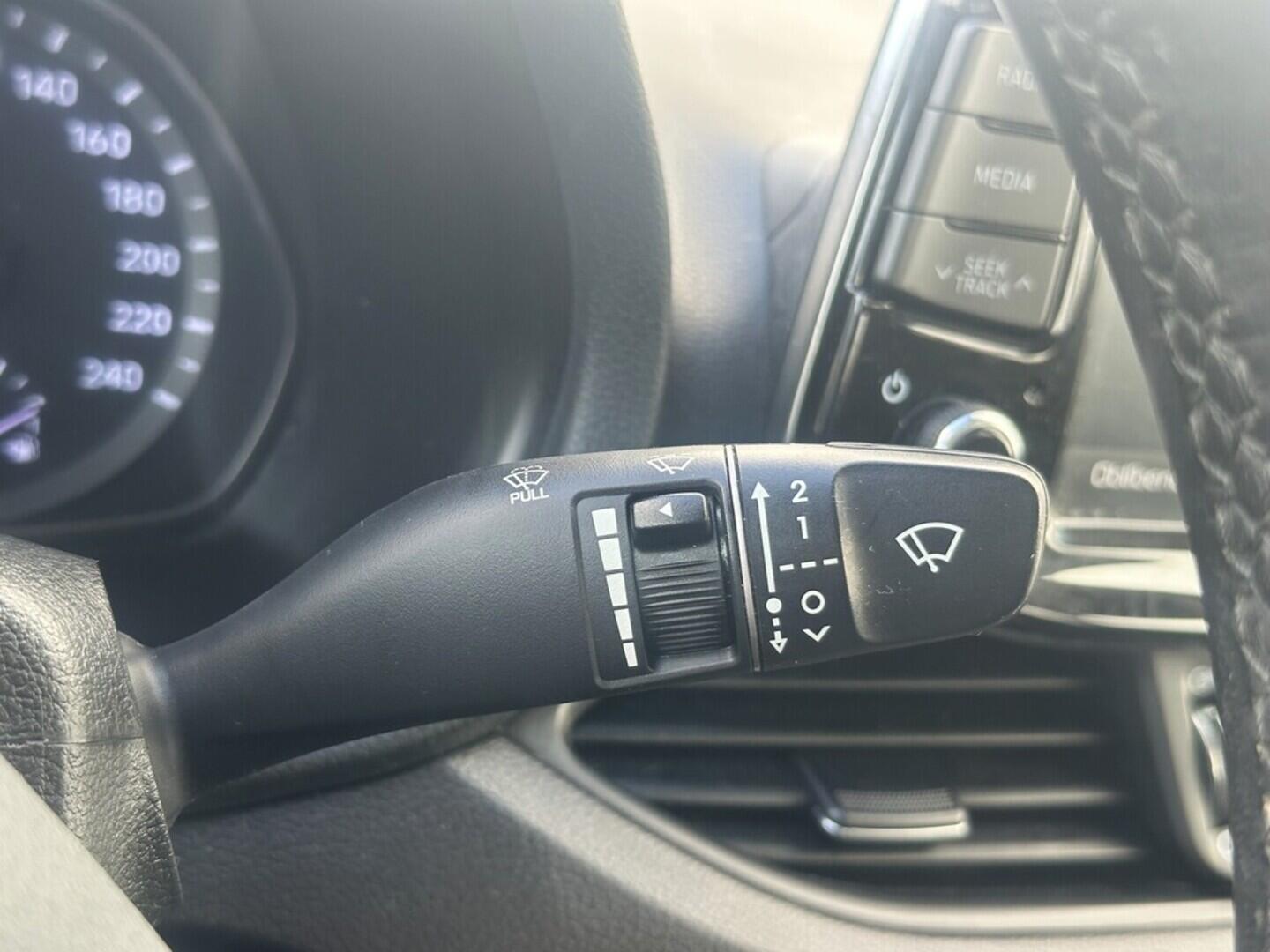 O619V07257_22.webp_I30 FASTBACK Comfort 1.4 T-GDI 103 kW manuál, DPH