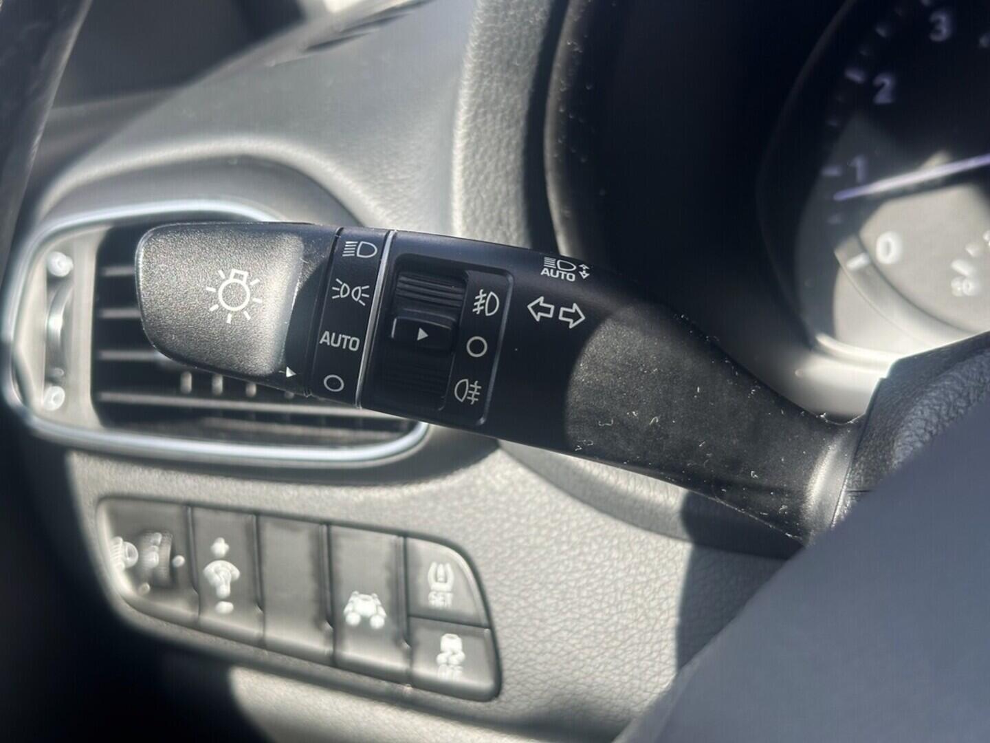 O619V07257_23.webp_I30 FASTBACK Comfort 1.4 T-GDI 103 kW manuál, DPH