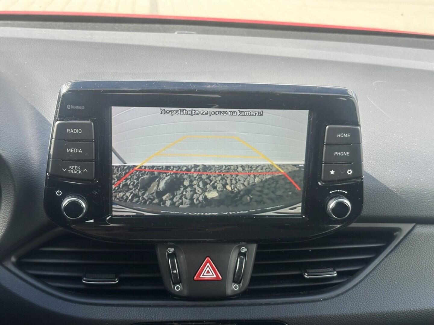 O619V07257_29.webp_I30 FASTBACK Comfort 1.4 T-GDI 103 kW manuál, DPH