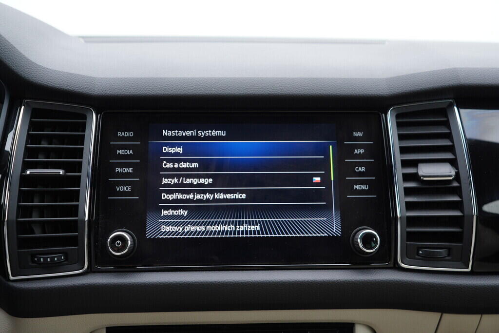 O619V07261_40.webp_KODIAQ L&K 2.0 TDI 140 kW automat, DPH