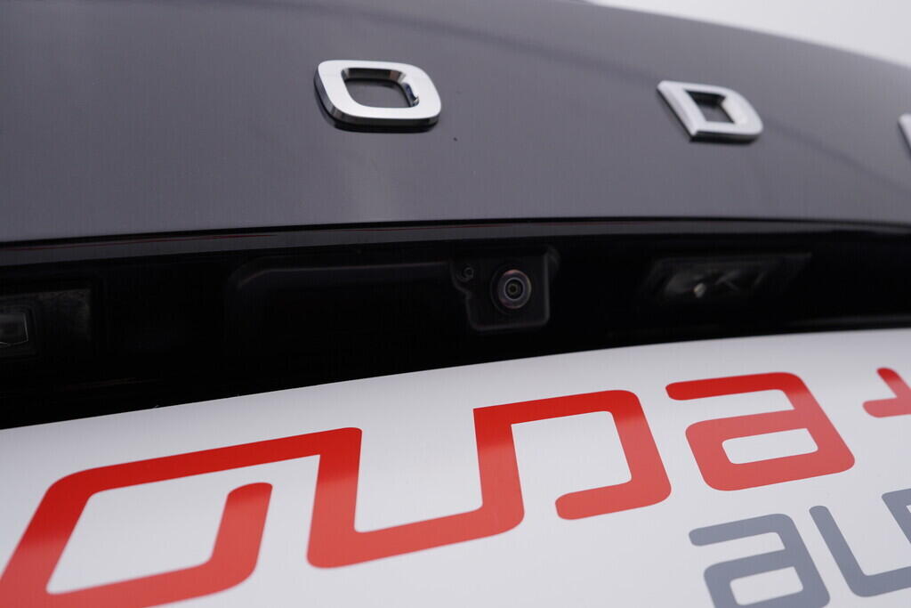 O619V07261_52.webp_KODIAQ L&K 2.0 TDI 140 kW automat, DPH