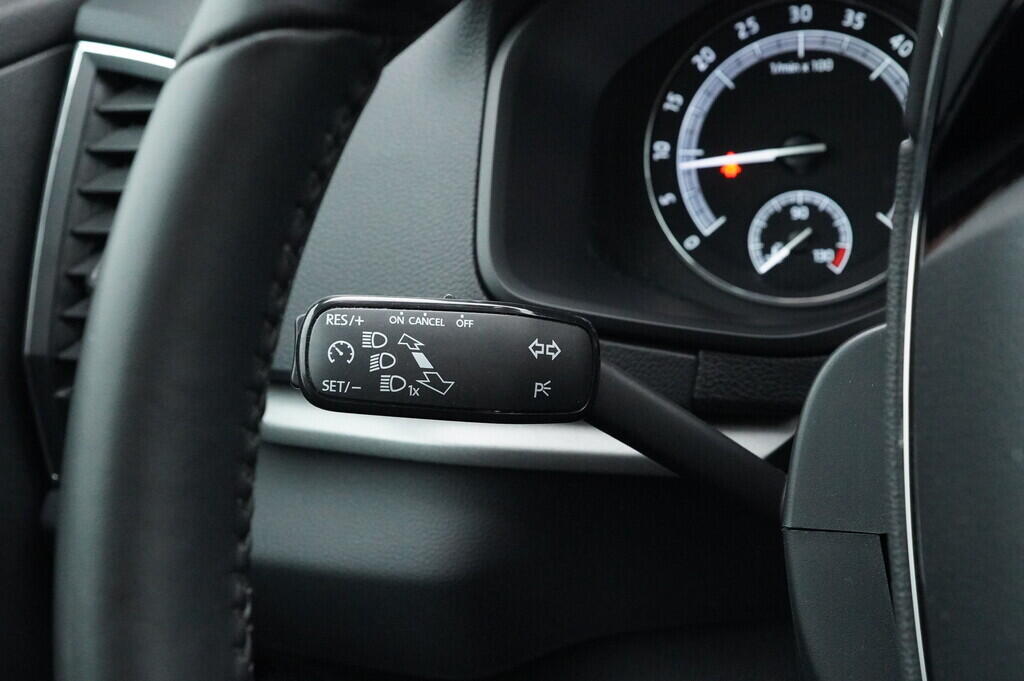 O619V07265_23.webp_KAROQ Ambition 2.0 TDI 110 kW automat, DPH