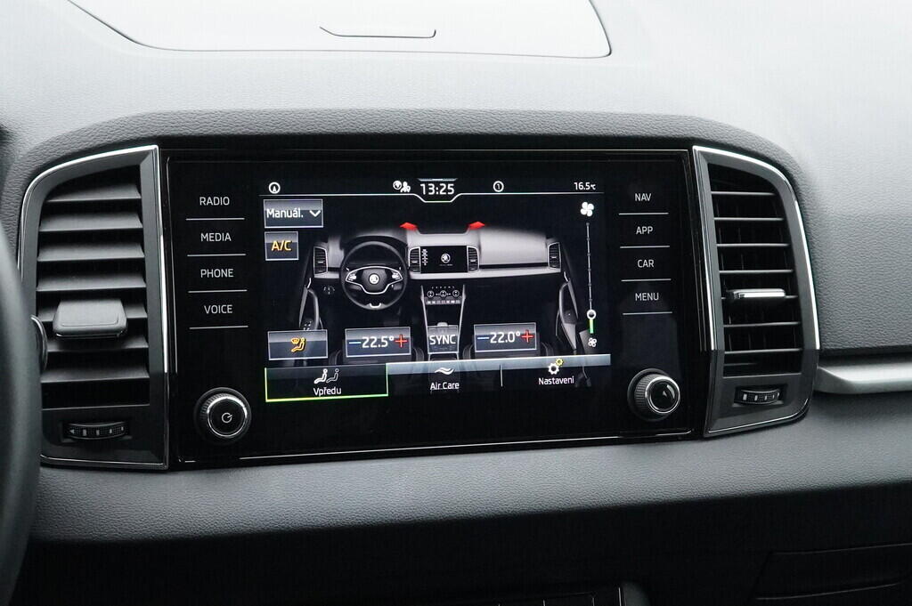 O619V07265_30.webp_KAROQ Ambition 2.0 TDI 110 kW automat, DPH