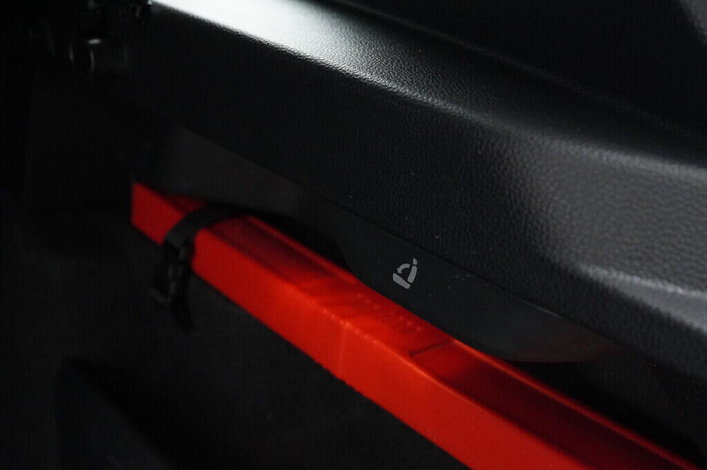 O619V07265_40.webp_KAROQ Ambition 2.0 TDI 110 kW automat, DPH