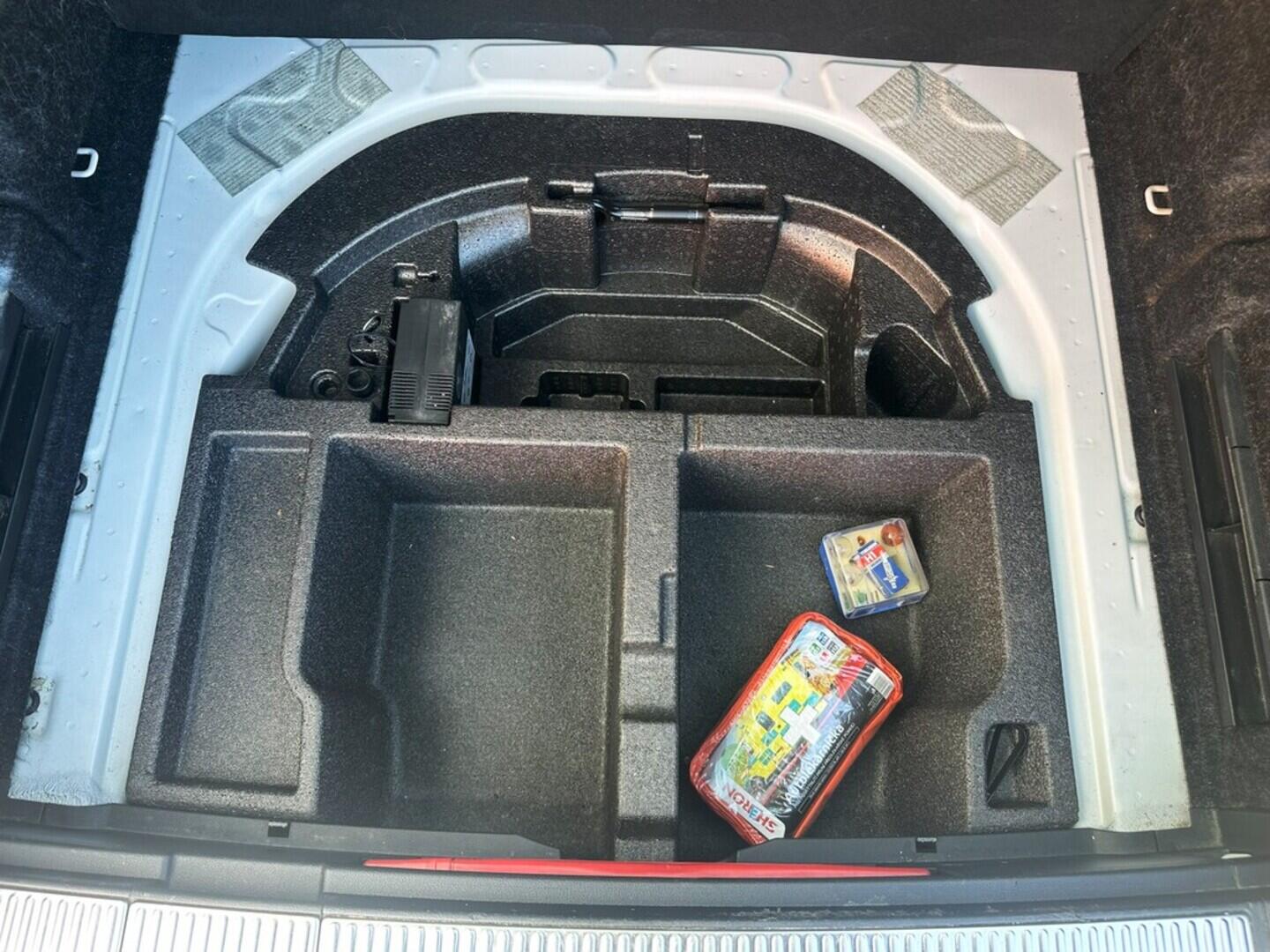 O619V07274_33.webp_SUPERB Style 2.0 TDI 110 kW automat, DPH