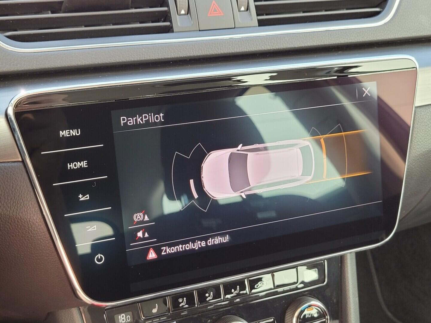 O619V07275_25.webp_SUPERB Style 2.0 TDI 140 kW automat, DPH