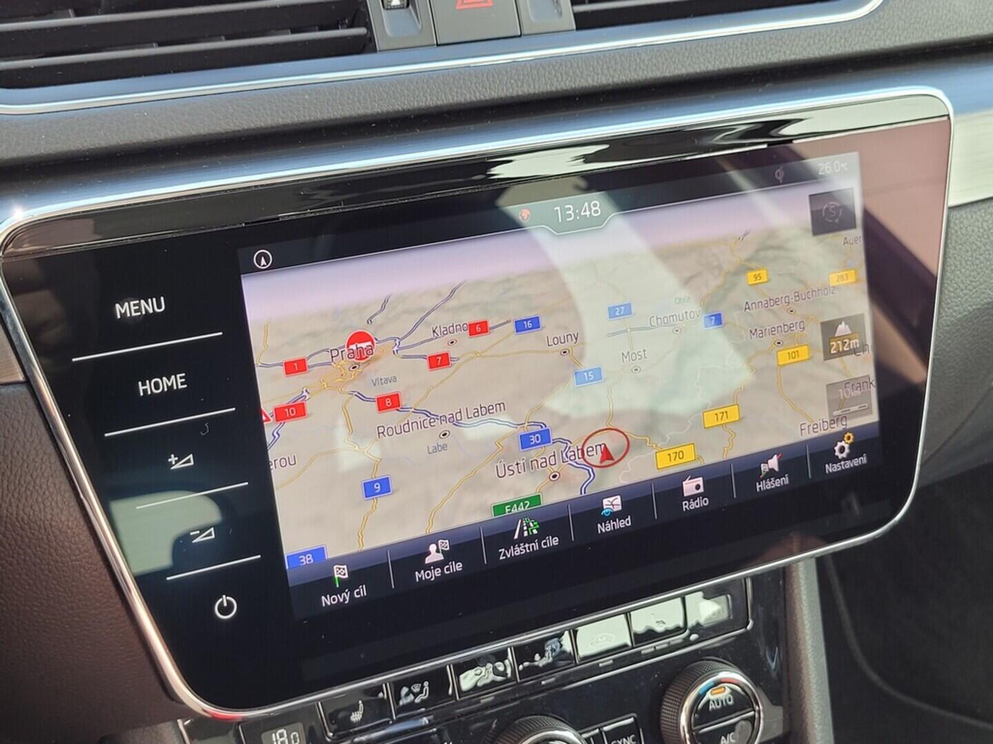 O619V07275_30.webp_SUPERB Style 2.0 TDI 140 kW automat, DPH