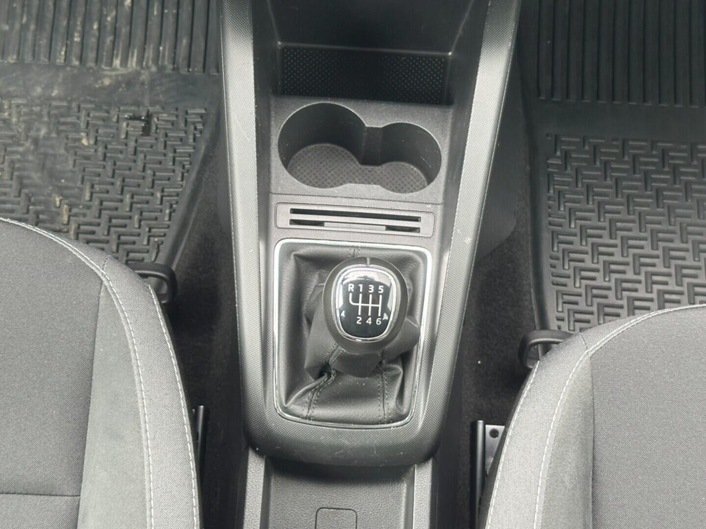 O619V07276_21.webp_FABIA Style 1.0 TSI 81 kW manuál, DPH
