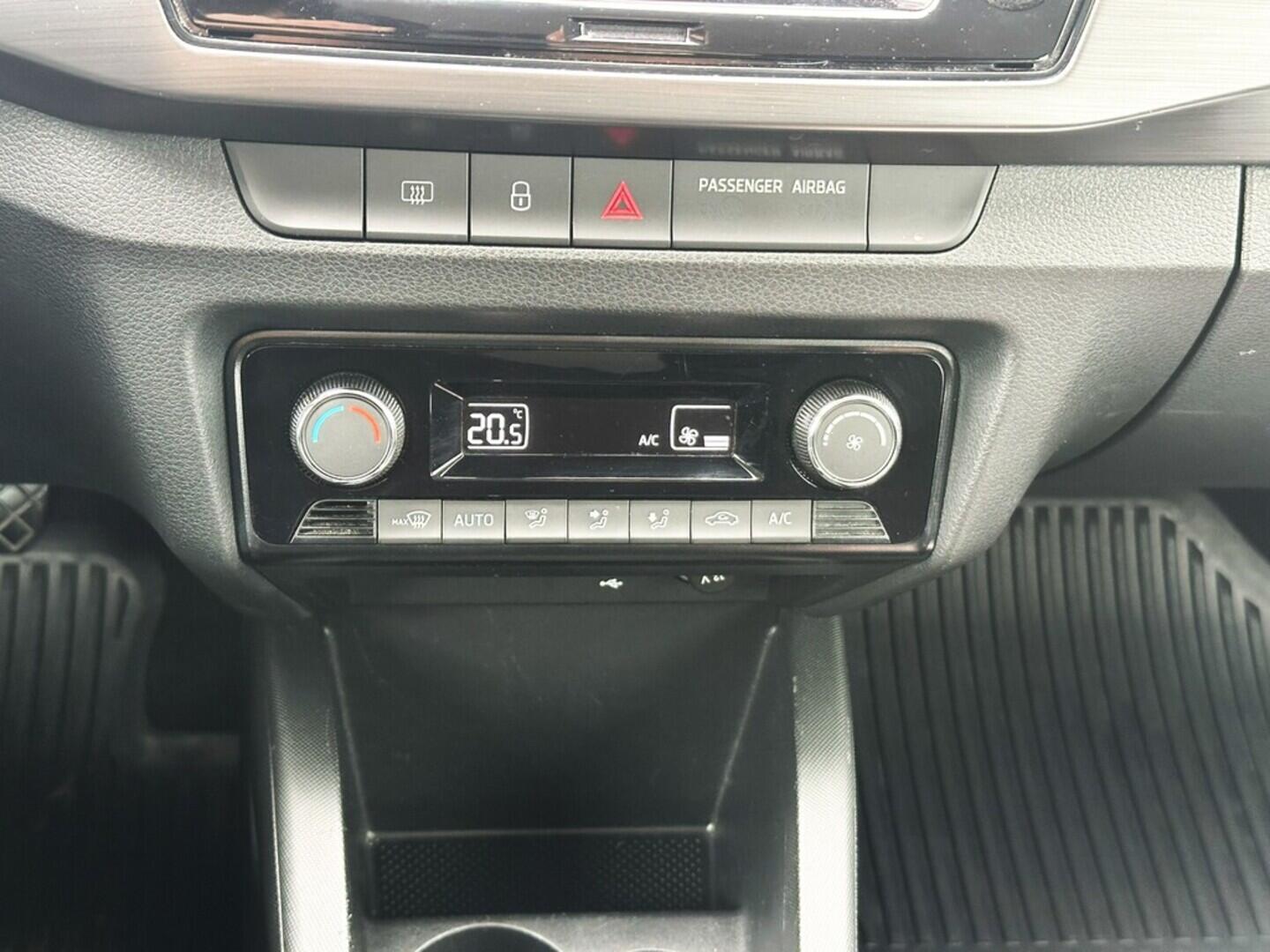 O619V07276_26.webp_FABIA Style 1.0 TSI 81 kW manuál, DPH