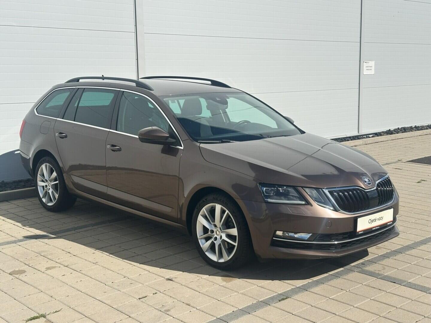 O619V07280_12.webp_OCTAVIA Style Plus 2.0 TDI 110 kW automat