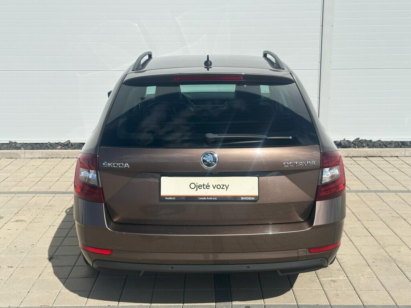 O619V07280_15.webp_OCTAVIA Style Plus 2.0 TDI 110 kW automat