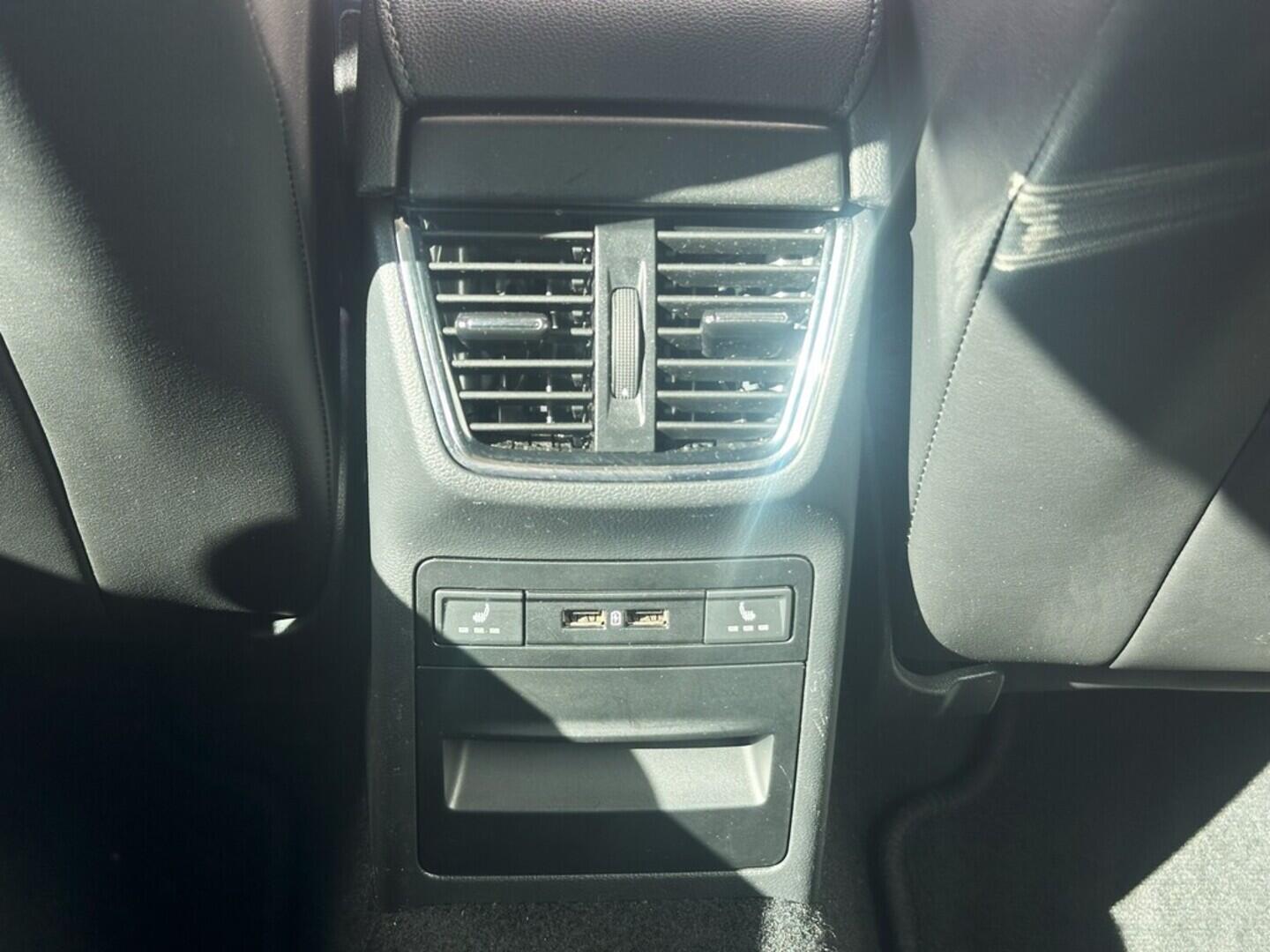 O619V07280_29.webp_OCTAVIA Style Plus 2.0 TDI 110 kW automat