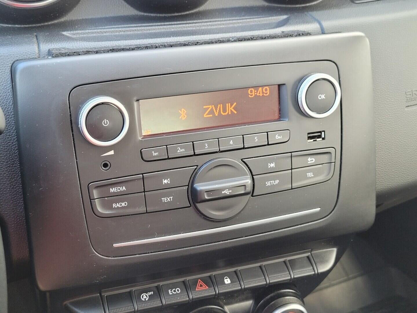 O619V07282_26.webp_DUSTER  1.0 TCe 67 kW manuál