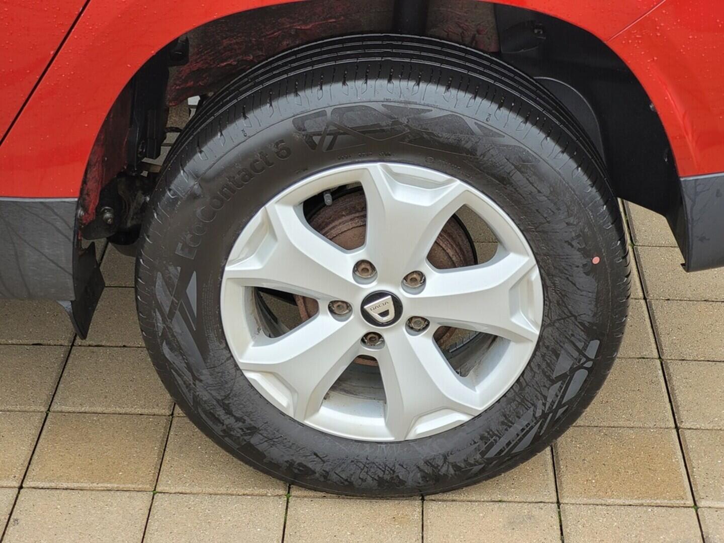 O619V07283_27.webp_DUSTER  1.0 TCe 67 kW manuál, DPH