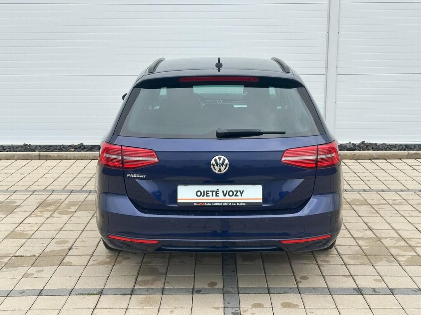 O619V07290_15.webp_PASSAT VARIANT Comfortline 1.6 TDI 88 kW automat