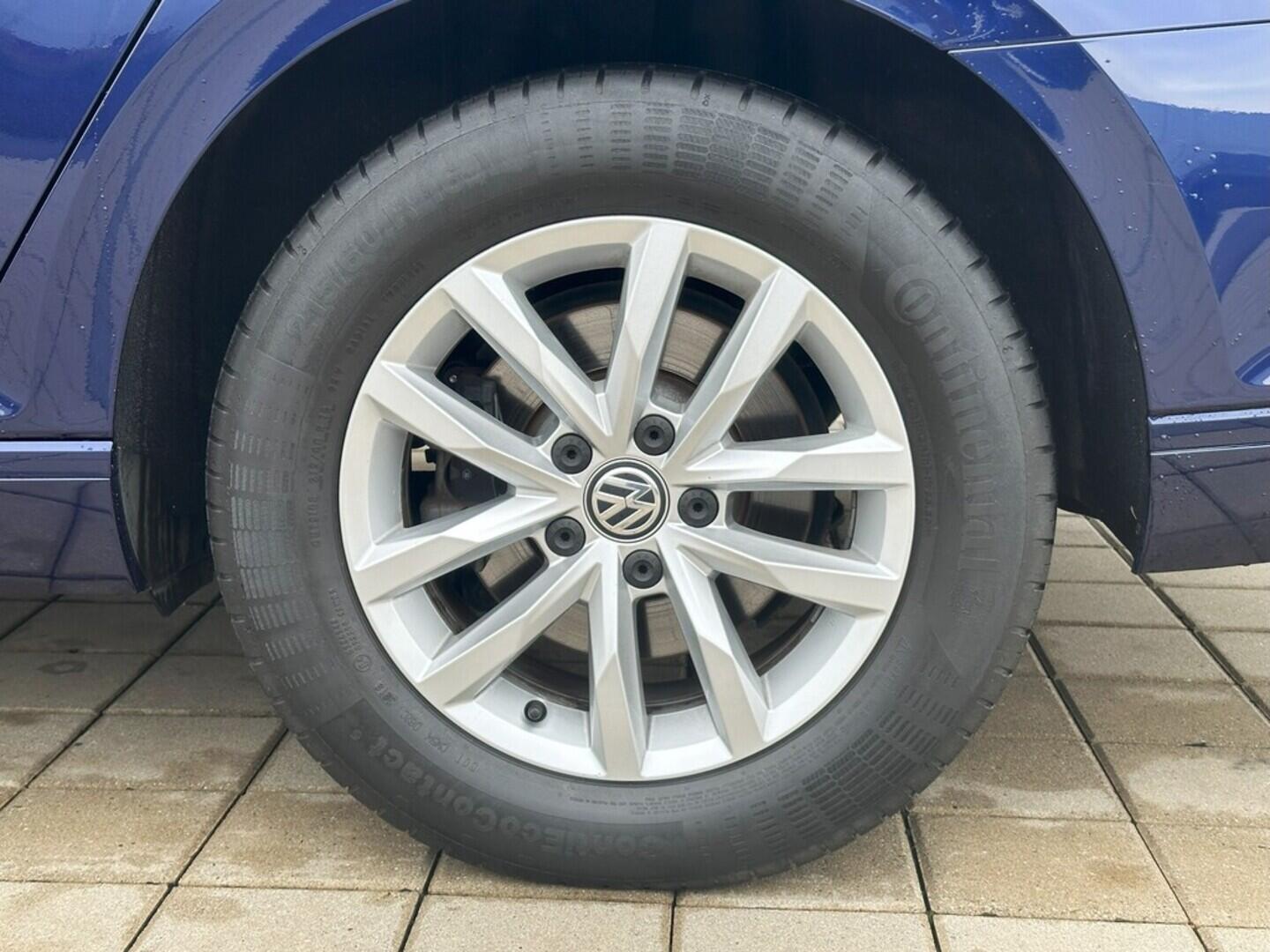 O619V07290_30.webp_PASSAT VARIANT Comfortline 1.6 TDI 88 kW automat