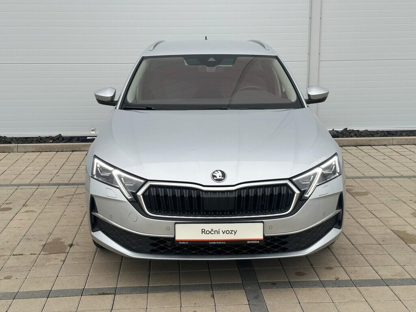 O619V07296_11.webp_OCTAVIA Top Selection 2.0 TDI 110 kW automat, DPH