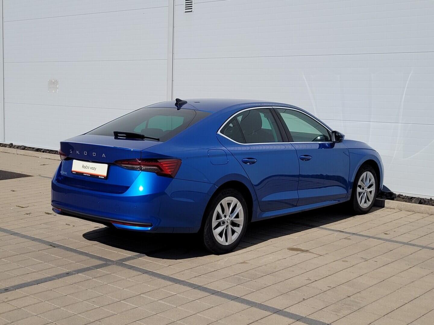 O619V07298_14.webp_OCTAVIA Top Selection 1.5 TSI 110 kW manuál, DPH