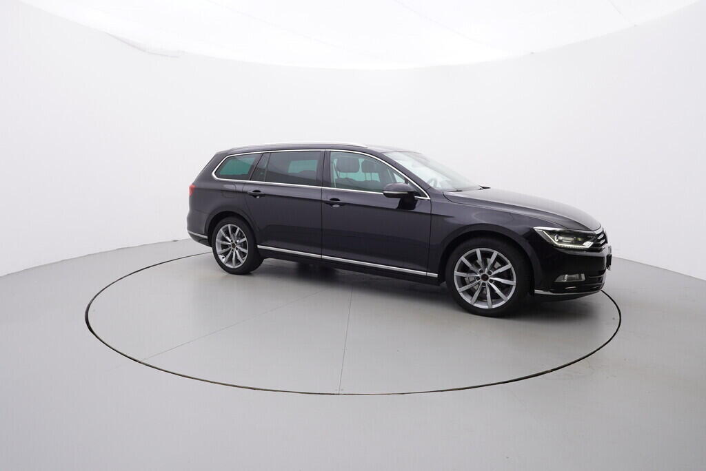 O619V07301_16.webp_PASSAT VARIANT Highline 2.0 TDI 140 kW automat
