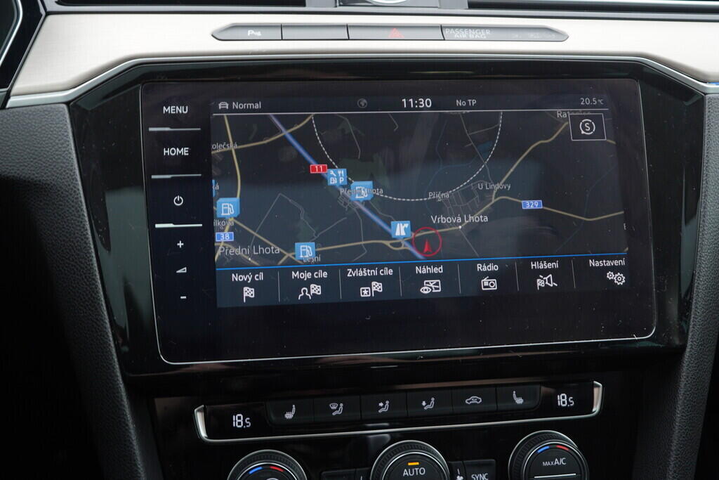 O619V07301_32.webp_PASSAT VARIANT Highline 2.0 TDI 140 kW automat