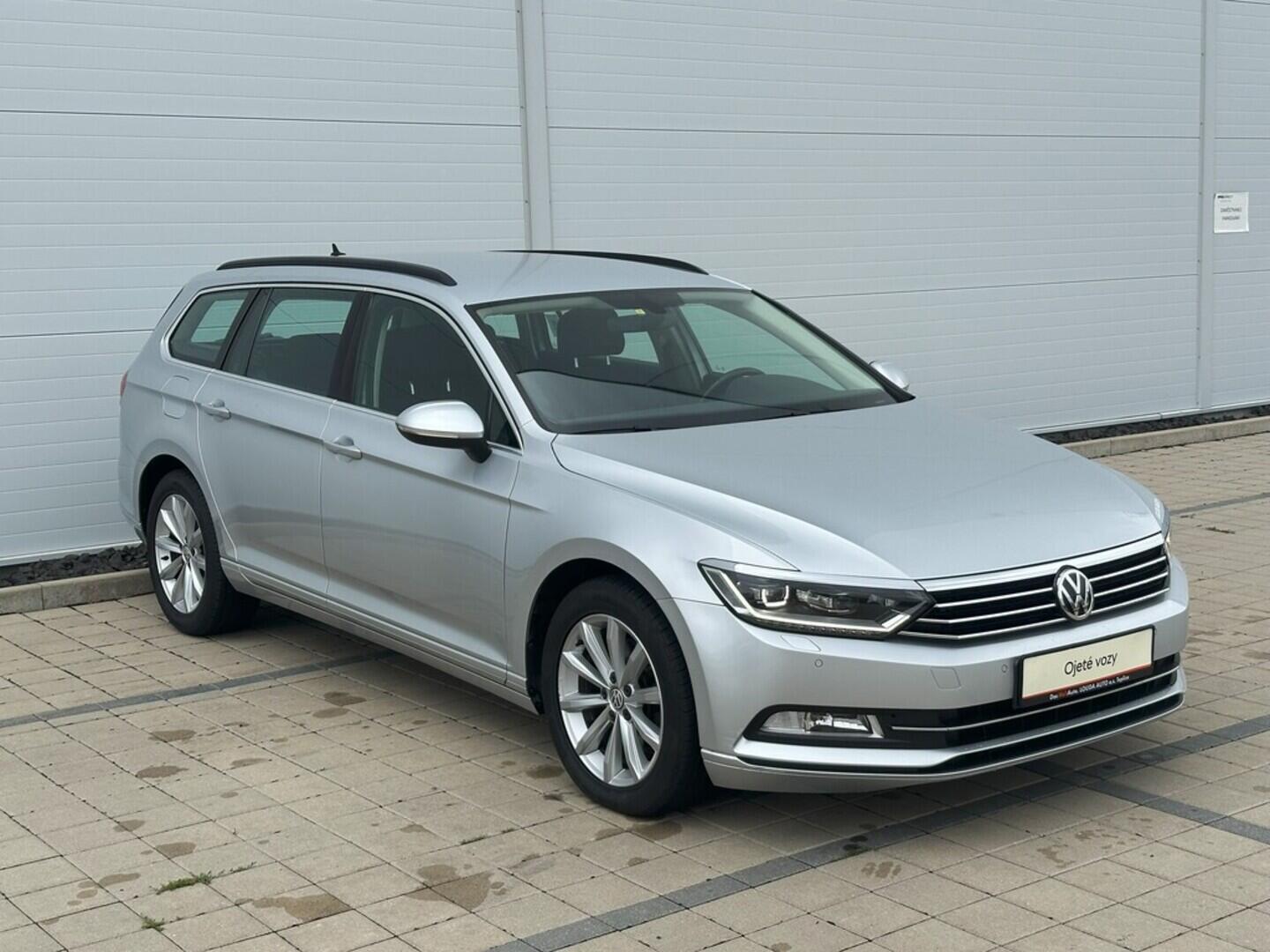 O619V07305_12.webp_PASSAT VARIANT business 2.0 TDI 110 kW manuál