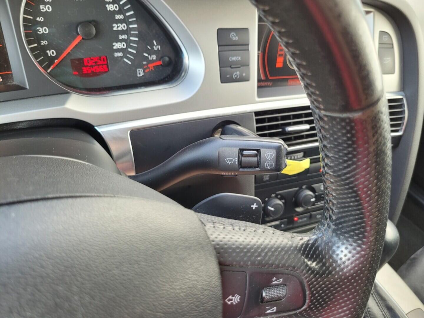 O619V07308_20.webp_A6 ALLROAD QUATTRO  3.0 TDI 171 kW automat