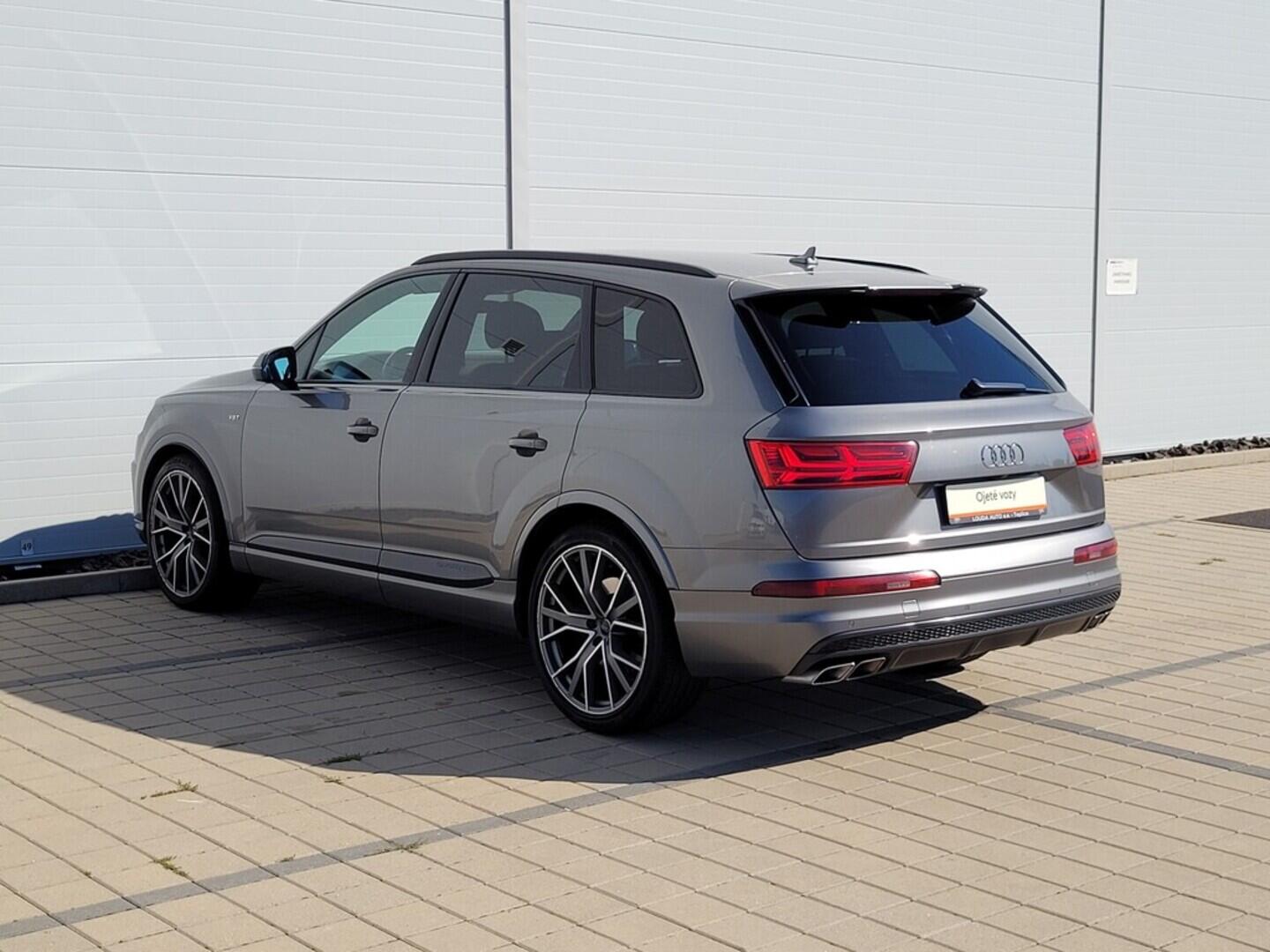 O619V07310_16.webp_SQ7  4.0 TDI 320 kW automat, DPH