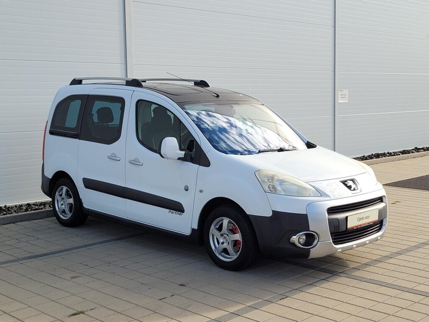 O619V07311_11.webp_PARTNER TEPEE Outdoor 1.6 VTi 88 kW manuál