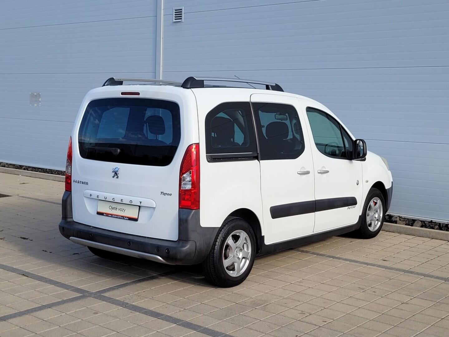 O619V07311_13.webp_PARTNER TEPEE Outdoor 1.6 VTi 88 kW manuál