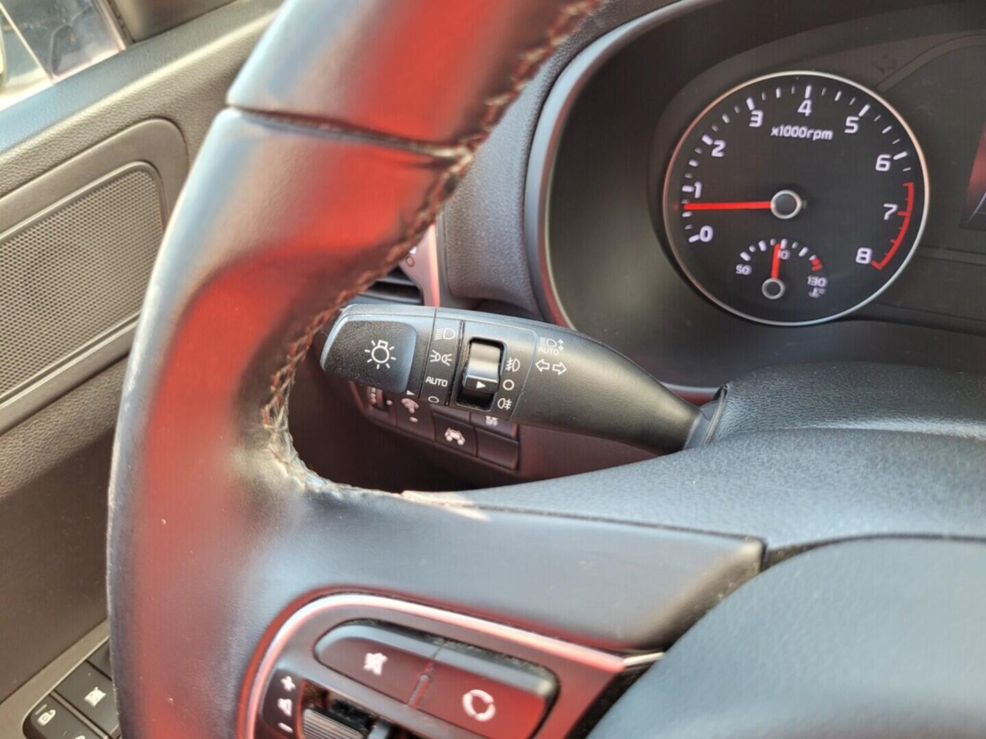 O619V07312_21.webp_SPORTAGE  1.6 GDi 97 kW manuál