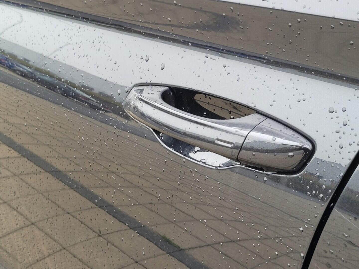 O619V07315_38.webp_KODIAQ L&K 2.0 TSI 140 kW automat, DPH
