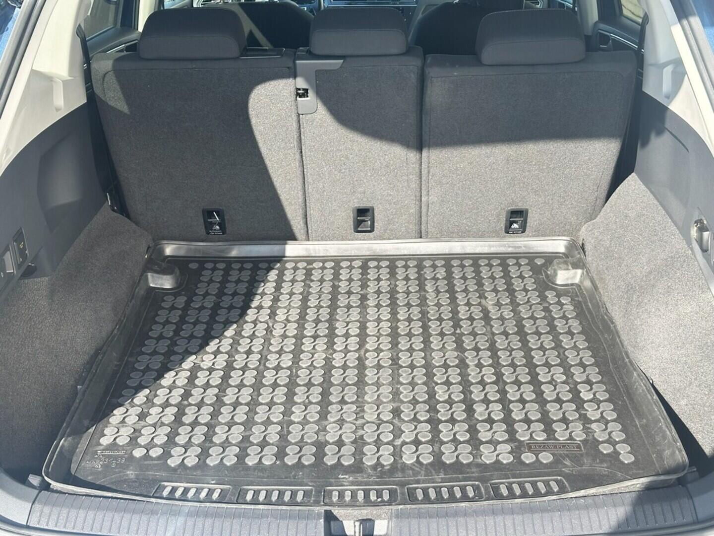 O619V07316_31.webp_TIGUAN ALLSPACE Comfortline 1.5 TSI 110 kW automat, DPH