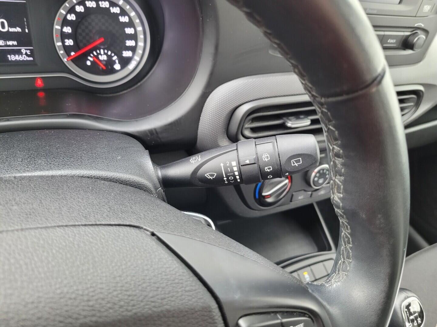 O619V07319_22.webp_I10 Comfort Go 1.0  49 kW manuál