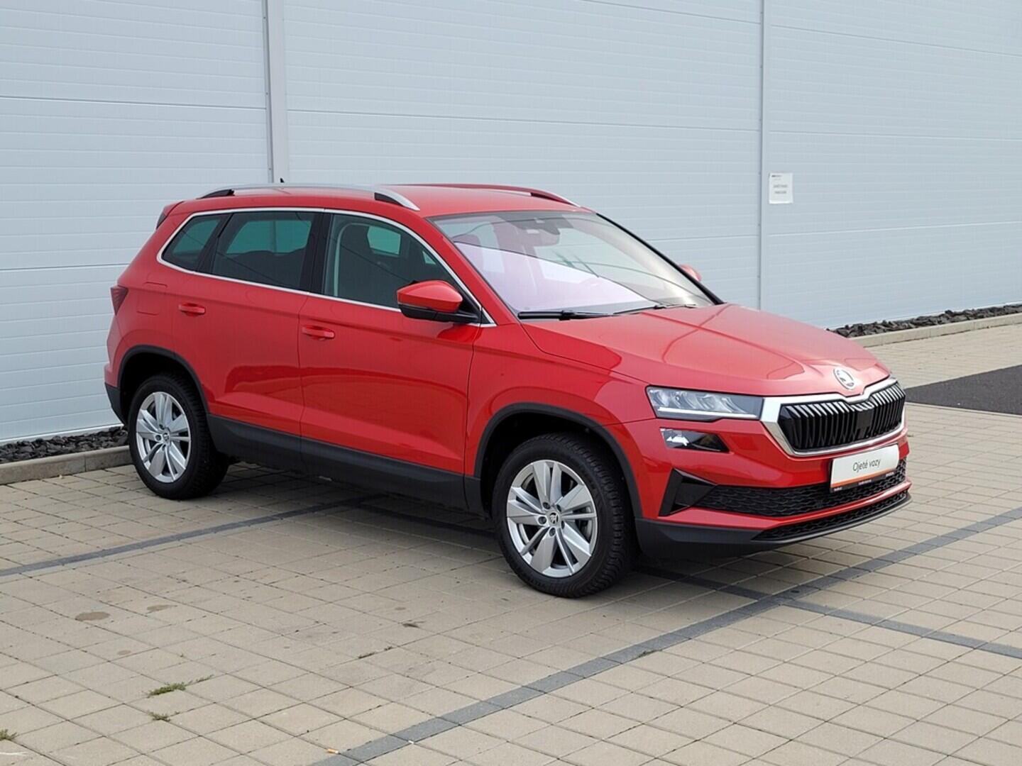 O619V07322_11.webp_KAROQ Selection 1.5 TSI 110 kW automat, DPH