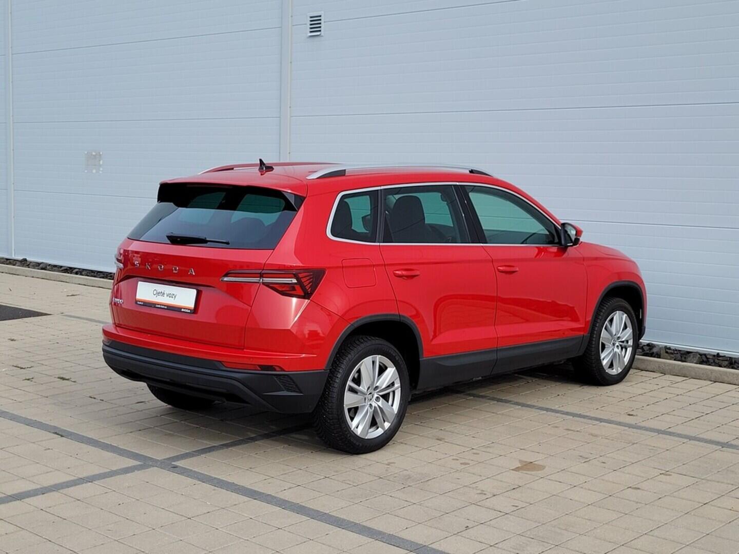 O619V07322_13.webp_KAROQ Selection 1.5 TSI 110 kW automat, DPH