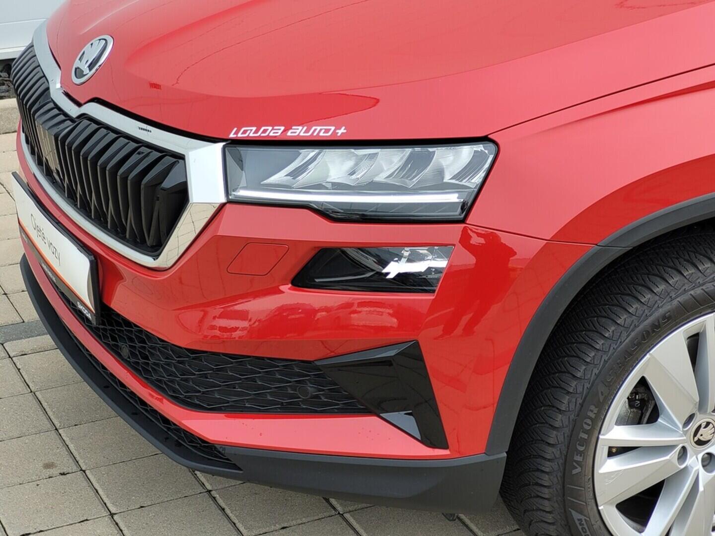 O619V07322_30.webp_KAROQ Selection 1.5 TSI 110 kW automat, DPH