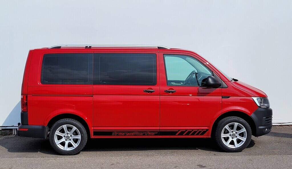 O619V07337_16.webp_TRANSPORTER KOMBI  2.0 TDI 110 kW manuál