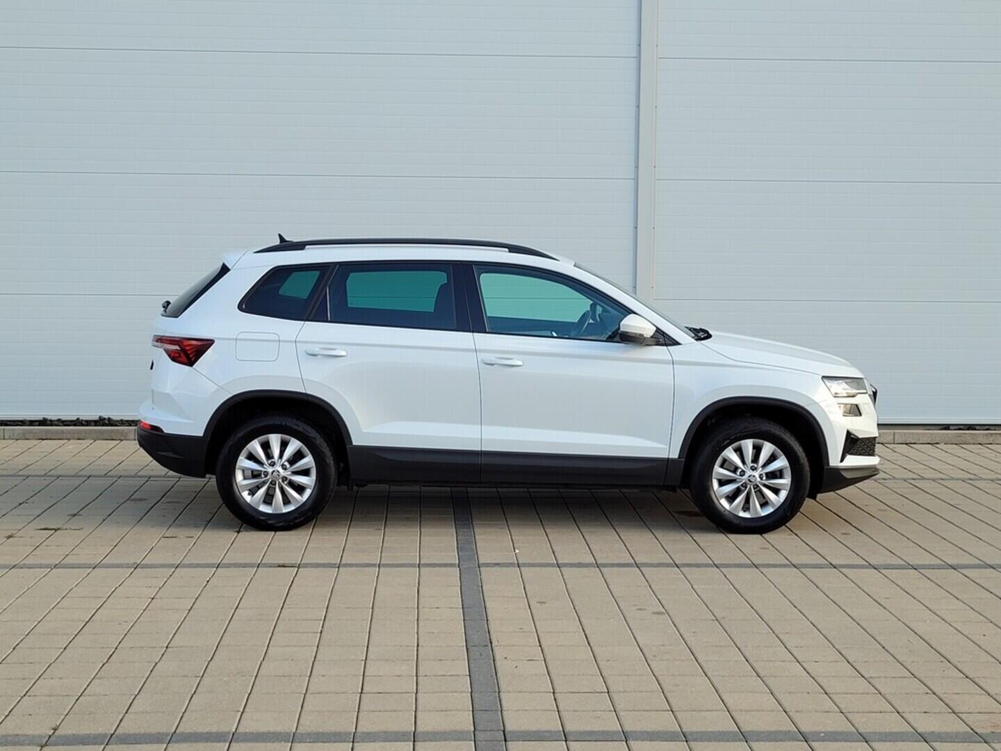 O619V07338_12.webp_KAROQ Ambition 1.5 TSI 110 kW manuál, DPH