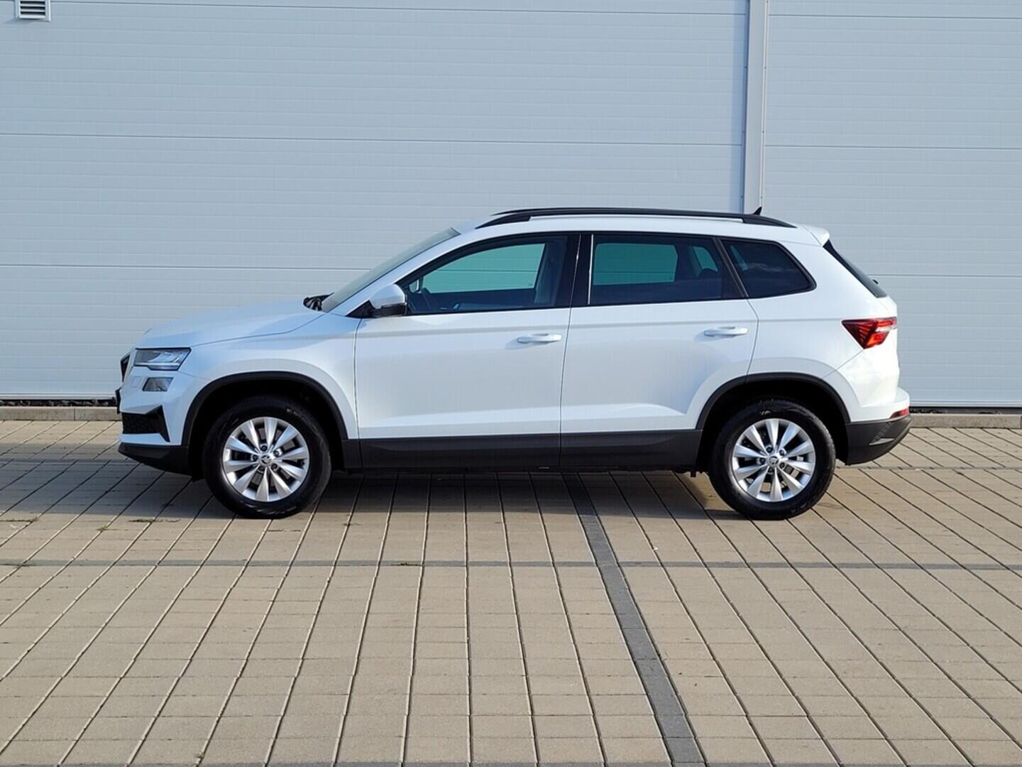 O619V07338_15.webp_KAROQ Ambition 1.5 TSI 110 kW manuál, DPH