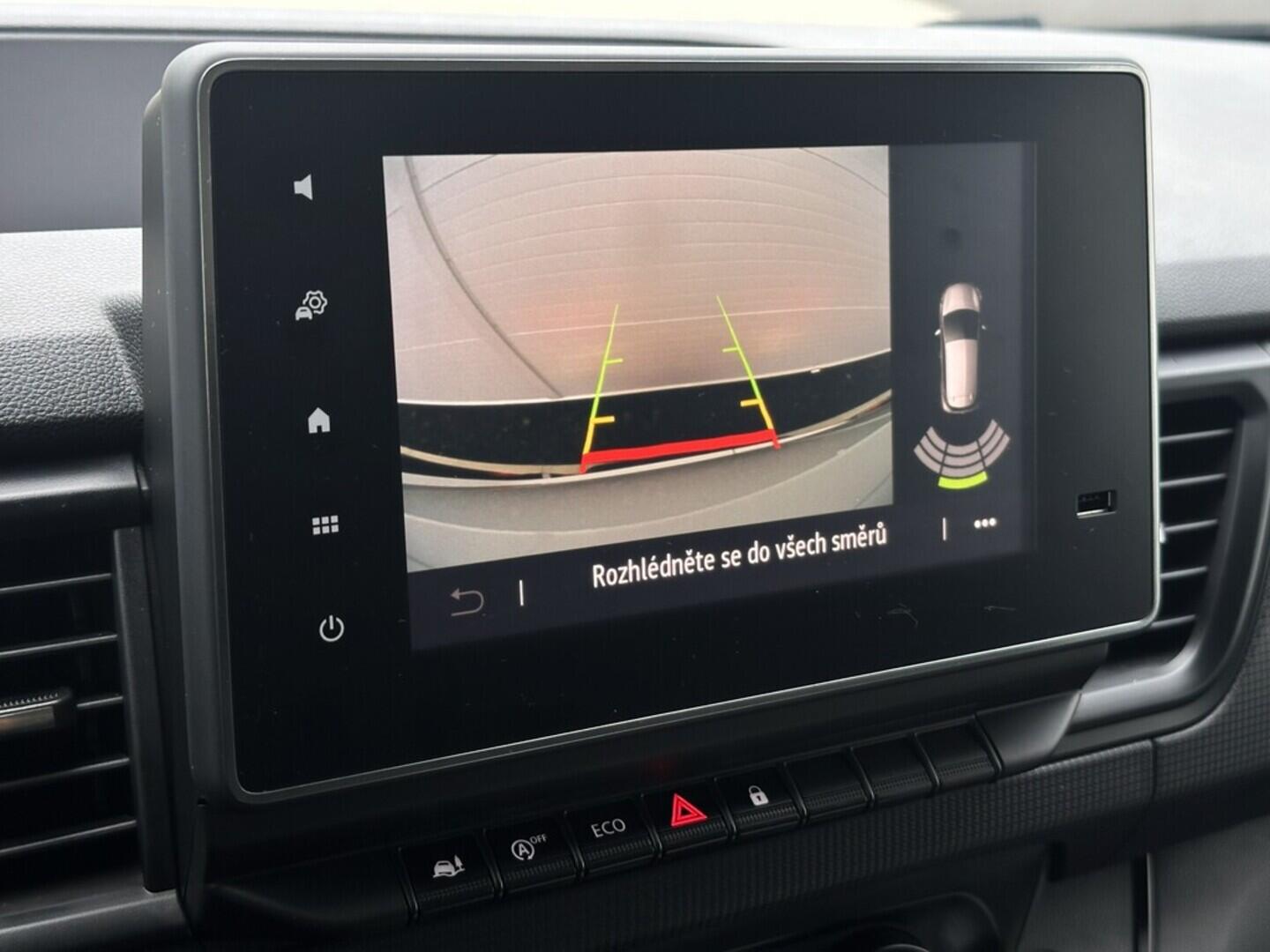 O619V07345_29.webp_TRAFIC Komfort L2H1 2.0 Blue dCi 96 kW manuál, DPH