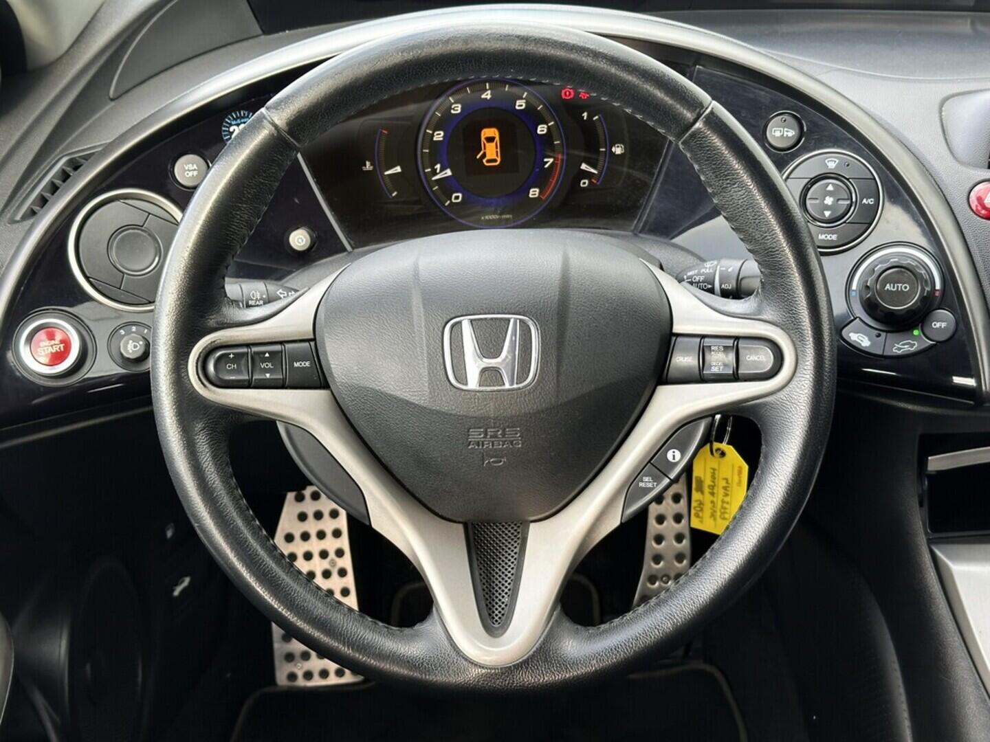 O619V07364_20.webp_CIVIC Sport 1.8 i-VTEC 103 kW manuál