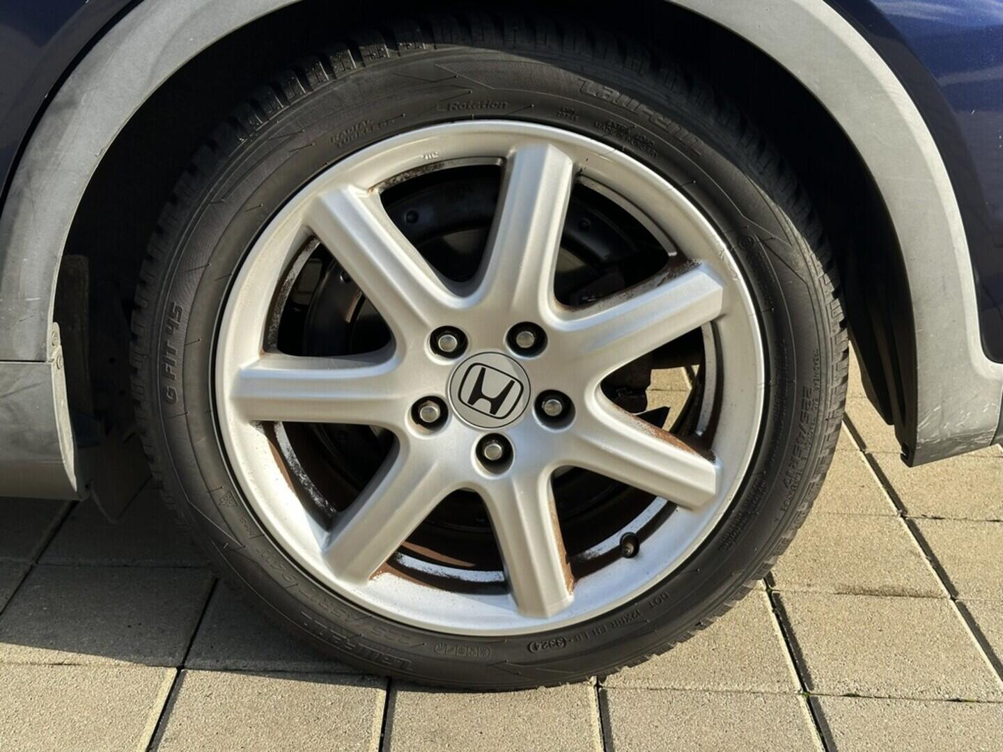 O619V07364_29.webp_CIVIC Sport 1.8 i-VTEC 103 kW manuál
