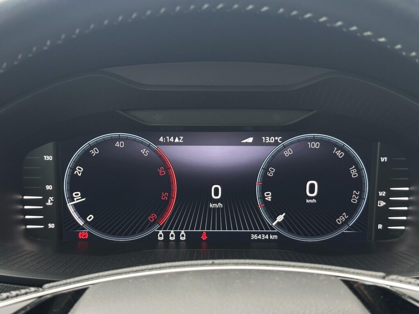 O619V07367_19.webp_KAROQ SportLine 2.0 TDI 110 kW manuál, DPH